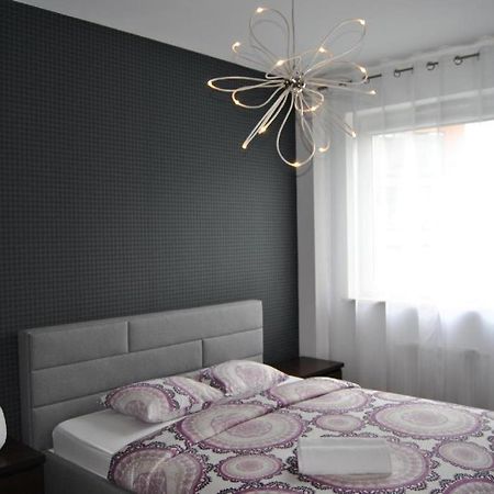 Royal Apartments - Apartamenty Inowroclawska Eksteriør billede